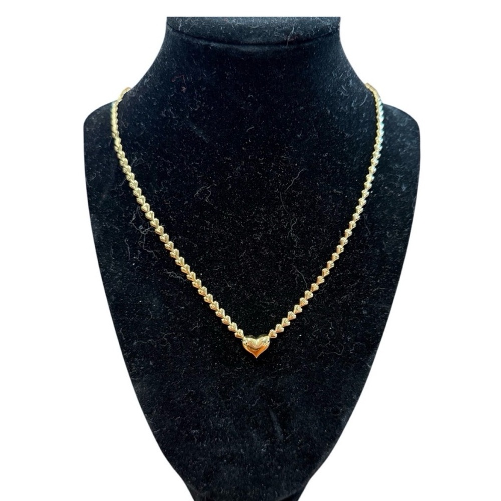 Avon Gold Heart Necklace !!DO NOT BUY!!